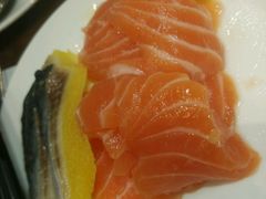 三文鱼-亚马逊环球美食百汇(新城吾悦广场店)