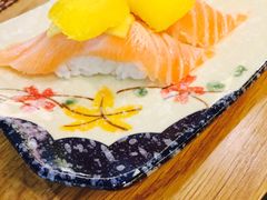 芝士三文鱼芒果寿司-樱の千渡日式料理·铁板烧•烧鸟(金盛田广场店)
