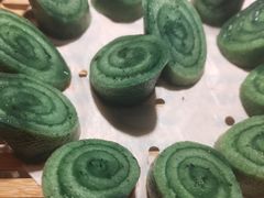 艾草香米糕-姜君·千岛湖鱼头馆(浦东大道店)