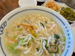 -老雒阳面馆·水席(定鼎门店)