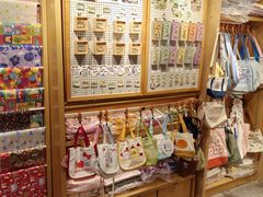 -猫的天空之城概念书店(苏州平江店)