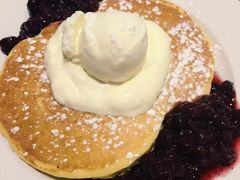 -Pancakes on the rocks(Darling Harbour)