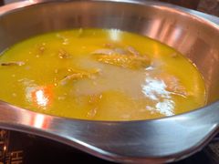 花胶鸡汤，鲍鱼，肥牛-鲜入围煮花胶鸡海鲜火锅