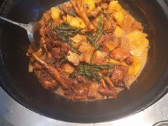 -山河屯铁锅炖(哈西站店)