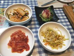 -益百岁牛尾汤(香山路店)