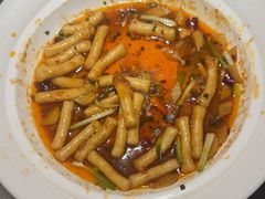 -新天明砂锅鱼头煲