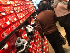 -NIKE上海青浦优选体验店