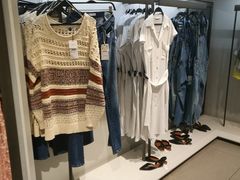 -ZARA(红谷滩万达店)