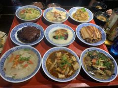 -蓝田九大碗民俗食府(蓝田店)