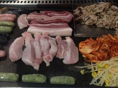-香猪坊(远洋未来店)
