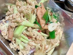 -川堂风·跷脚牛肉·乐山爆炒(宝山日月光店)