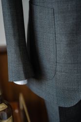 -优刻西服西装定制(金轮国际广场店)