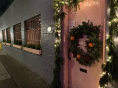 门面-The Pink Door