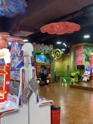 -探奇游乐园(烟台大悦城店)