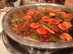 -肖肖酸萝卜鱼火锅(总店)
