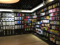 -颐高数码广场(邯郸路店)