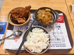 -万和春排骨砂锅米饭(新业广场店)