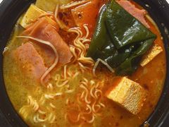 -小蛮椒麻辣烫·麻辣拌(青浦宝龙店)