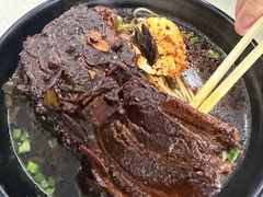 大肉面加煎蛋-小龙大肉面馆