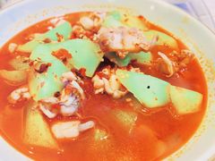 -品悦酒店(三林古镇店)
