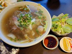 特别牛肉河粉-大头虾越式风味餐厅(光明广场店)