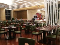 大堂-湖景知味西餐厅•自助餐• 轻食(南京金茂威斯汀大酒店)