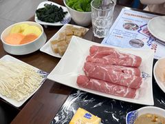 -楼外楼大刀肉传统火锅居(繁荣路店)
