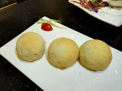 霸王酥皮叉烧包（3只）2180-避风塘·老港味餐厅(虹口龙之梦店)