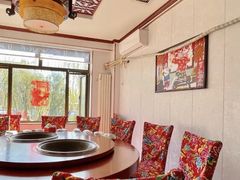 包厢-忆乡情铁锅炖鱼饭店(延庆店)