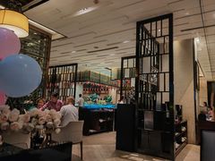 -广州万富希尔顿酒店·感趣自助餐厅·金秋蟹宴生蚝海鲜刺身烧烤