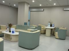 -上海大学附属上海和平眼科医院