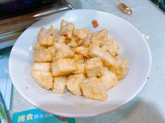 -昱龙大盆牛蛙馆(三兴街总店)