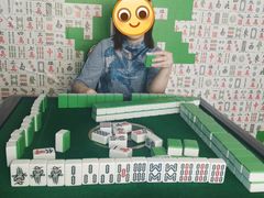 -五一换装自拍馆