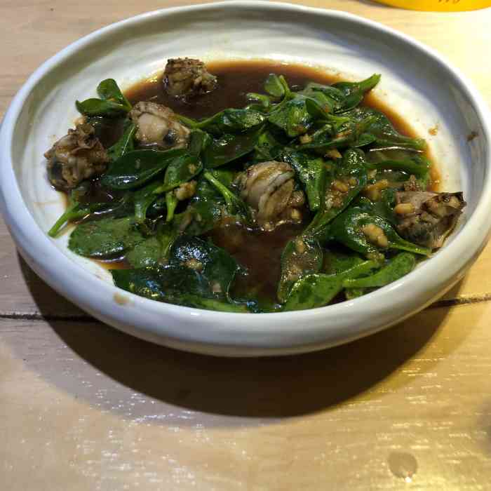 浩浩小厨61老青岛活海鲜(仙霞岭路店)-"浩浩小厨位于崂山区丽达超市