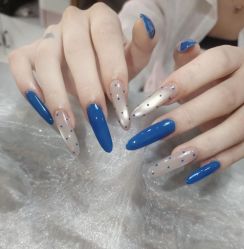 -桃色美甲沙龙