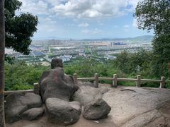 -灵岩山风景区