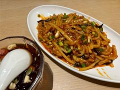 -渝信川菜 · 川味家常菜(财富购物中心店)