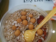 -红鼻子桂林米粉(金唐新光界店)