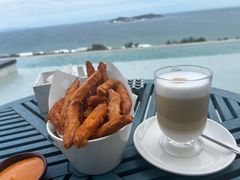 -瑰丽酒店·海吧·天际下午茶·现场DJ·天台酒吧
