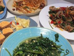 -鹿港小镇(金虹桥国际中心店)