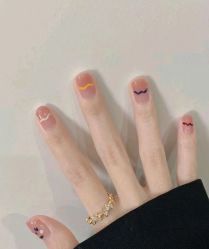 -悦指间美甲美睫