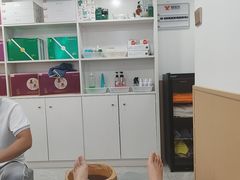 -郑远元专业修脚房(栖山路店)