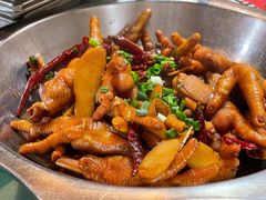 -昱龙大盆牛蛙馆(三兴街总店)