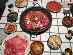 -贰回巷火锅馆(钟楼店)