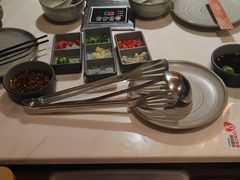 -喃喃椰·糟粕醋·椰子鸡火锅(七堡花园店)