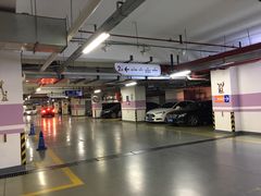 场地-中原城市广场-停车场