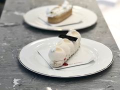 -Fridi Patisserie Cafe