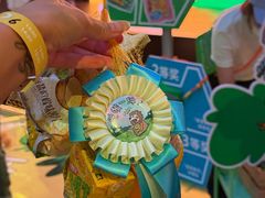 -瑞虹新天地月亮湾