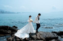 -纯白旅拍婚纱摄影(三亚店)