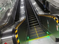 -红土地(地铁站)